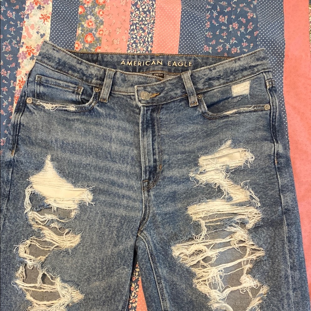 American Eagle Distressed Blue Jeans
